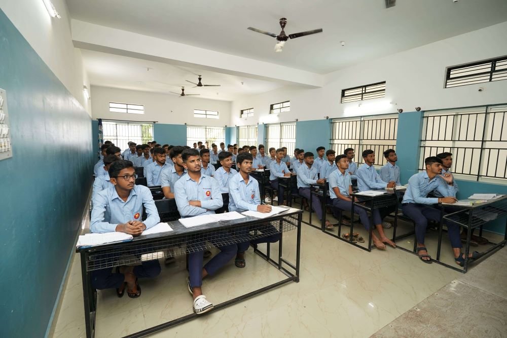 Vishwachetana Residential PU College Classroom
